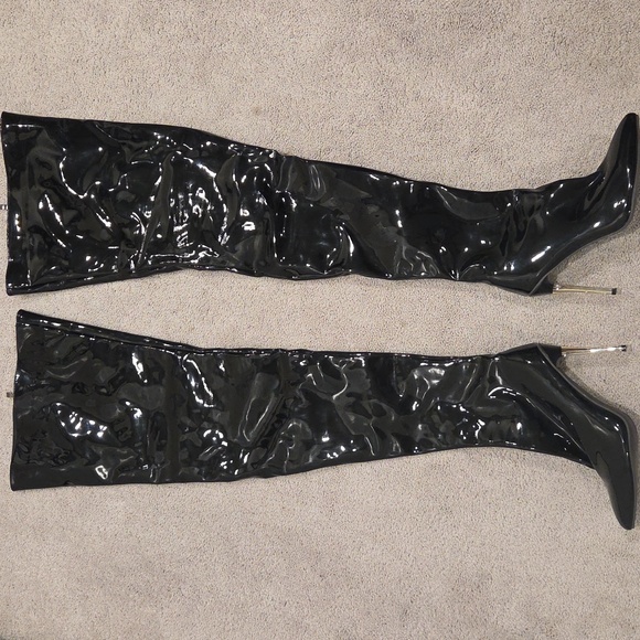 Black Patent Leather Over-the-Knee Boots - Picture 2 of 5